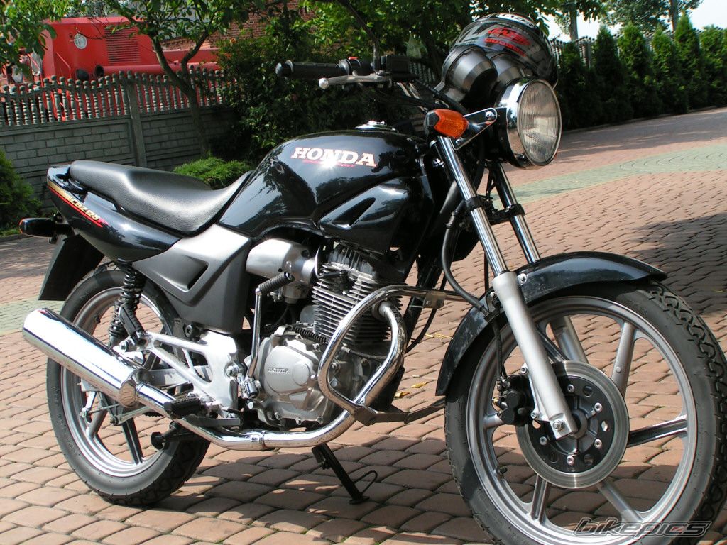 Bike Photo 693657