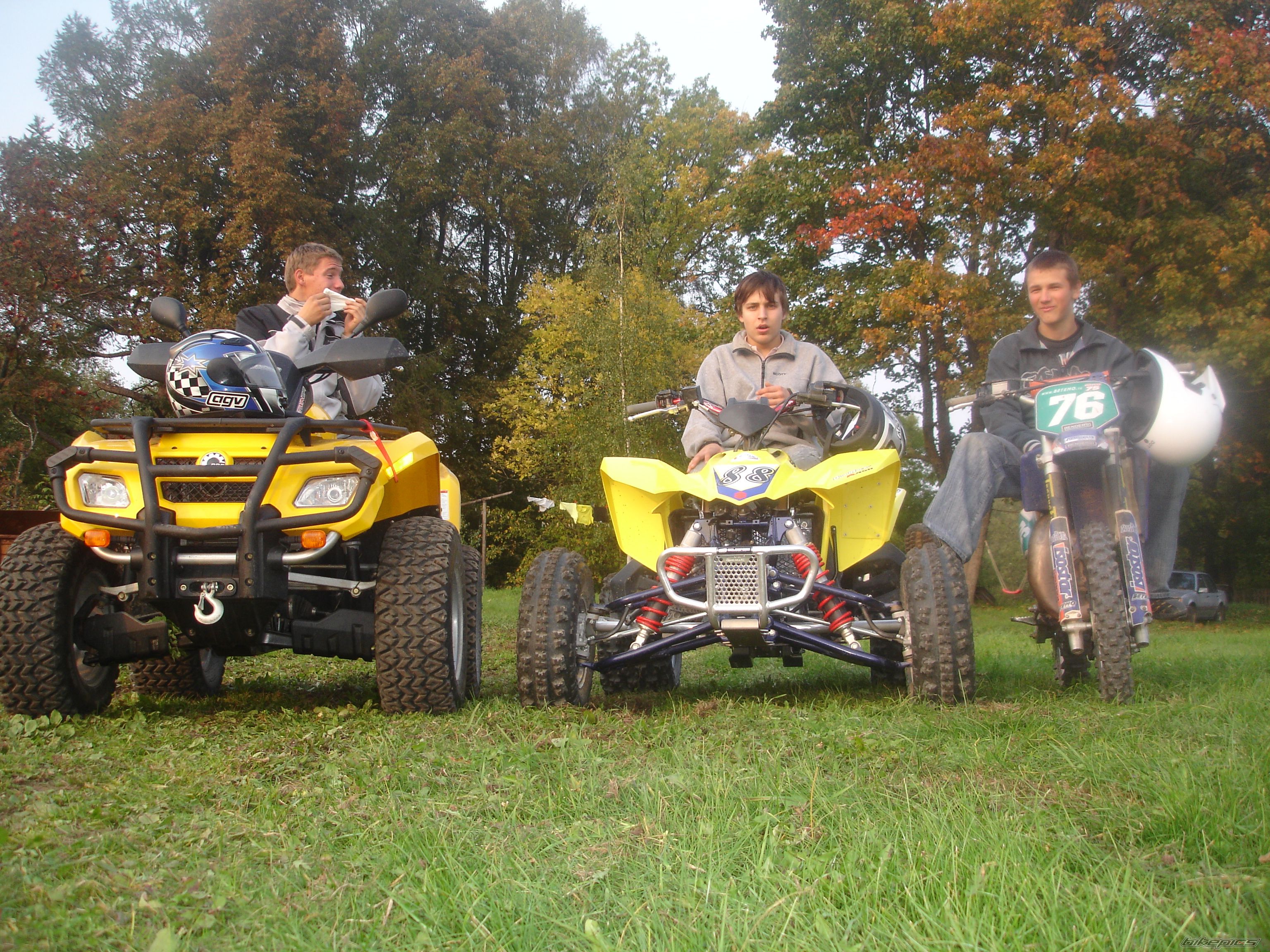 Photo 693699