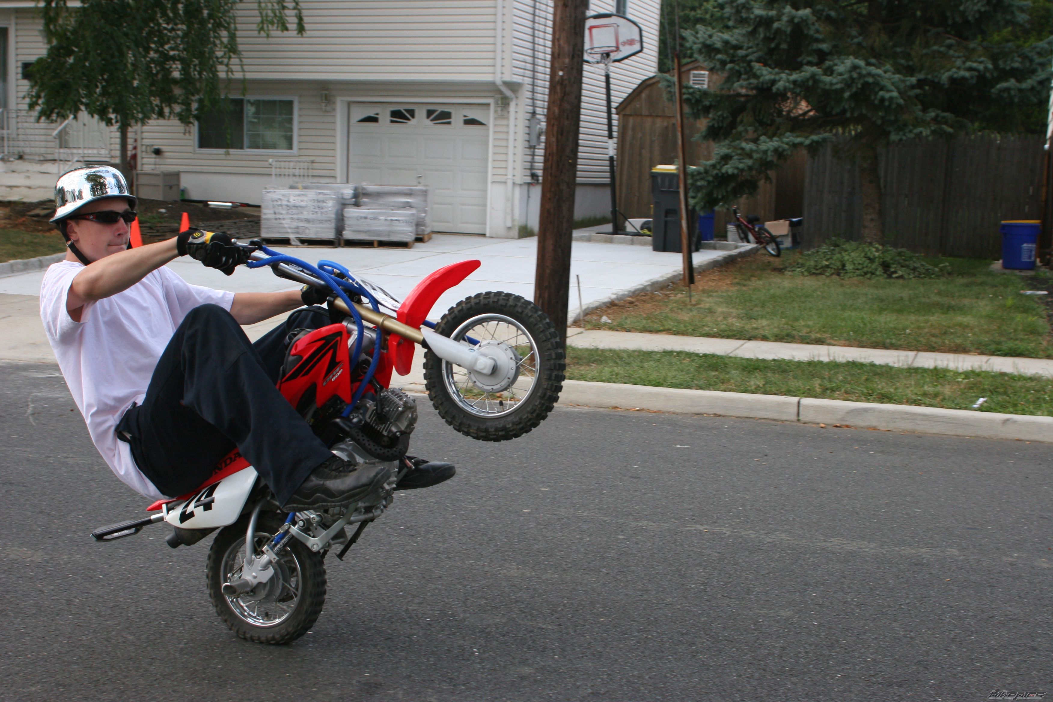 Bike Photo 693996