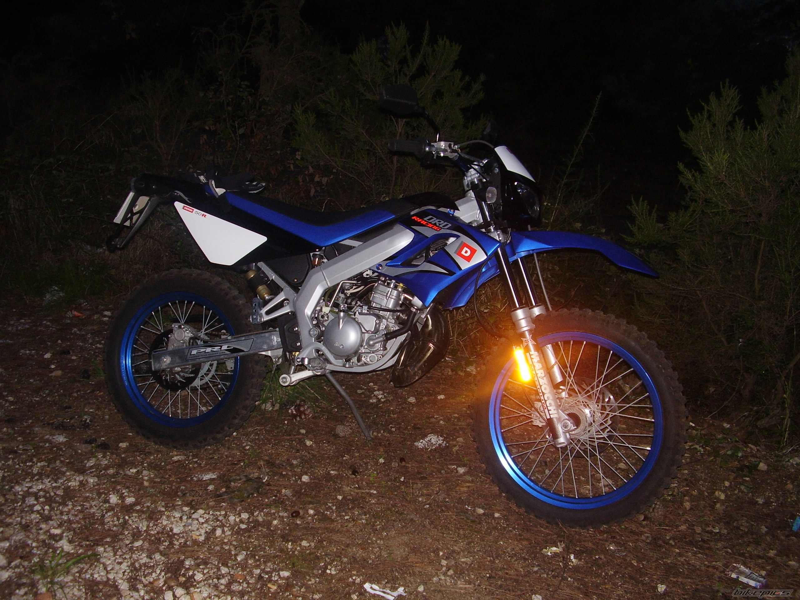 Photo 694425