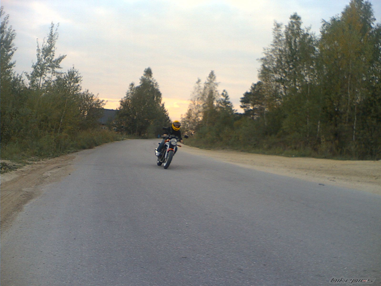 Photo 694751