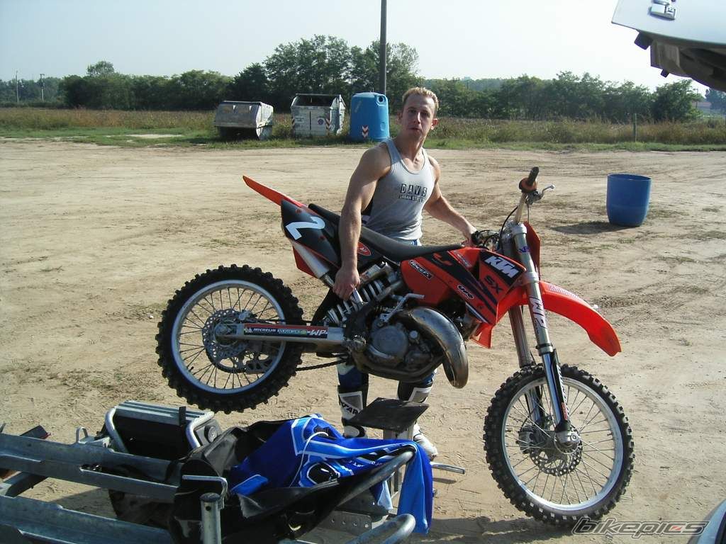 Bike Photo 694945