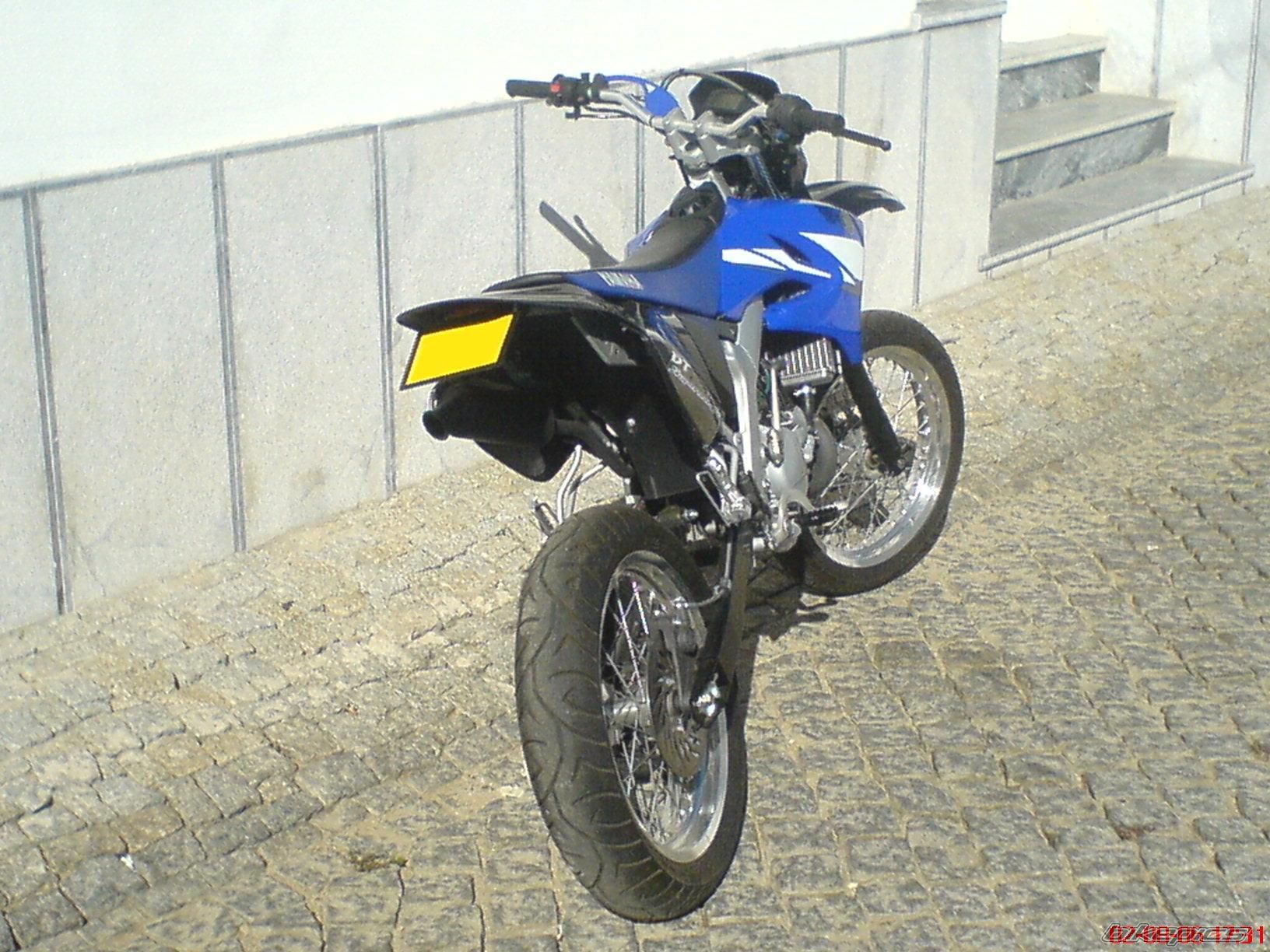 Photo 695039
