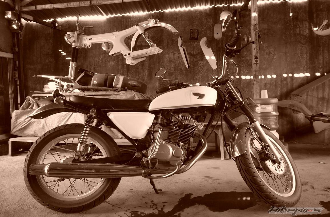 Bike Photo 695280