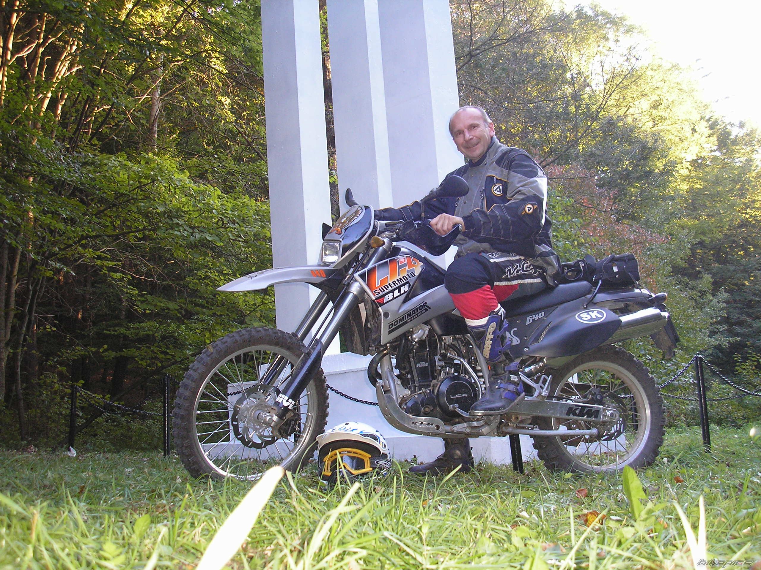 Bike Photo 695567