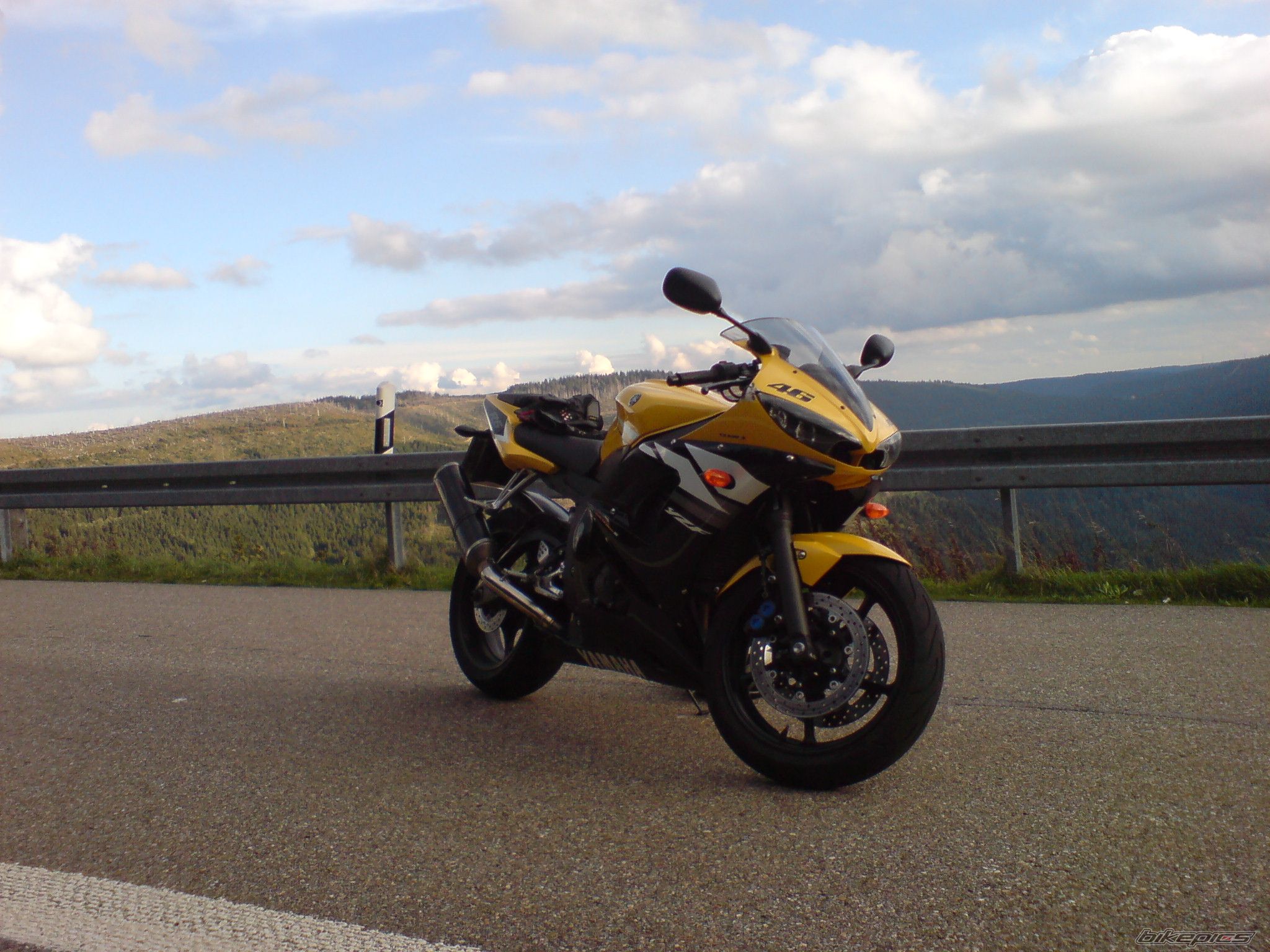Bike Photo 695686