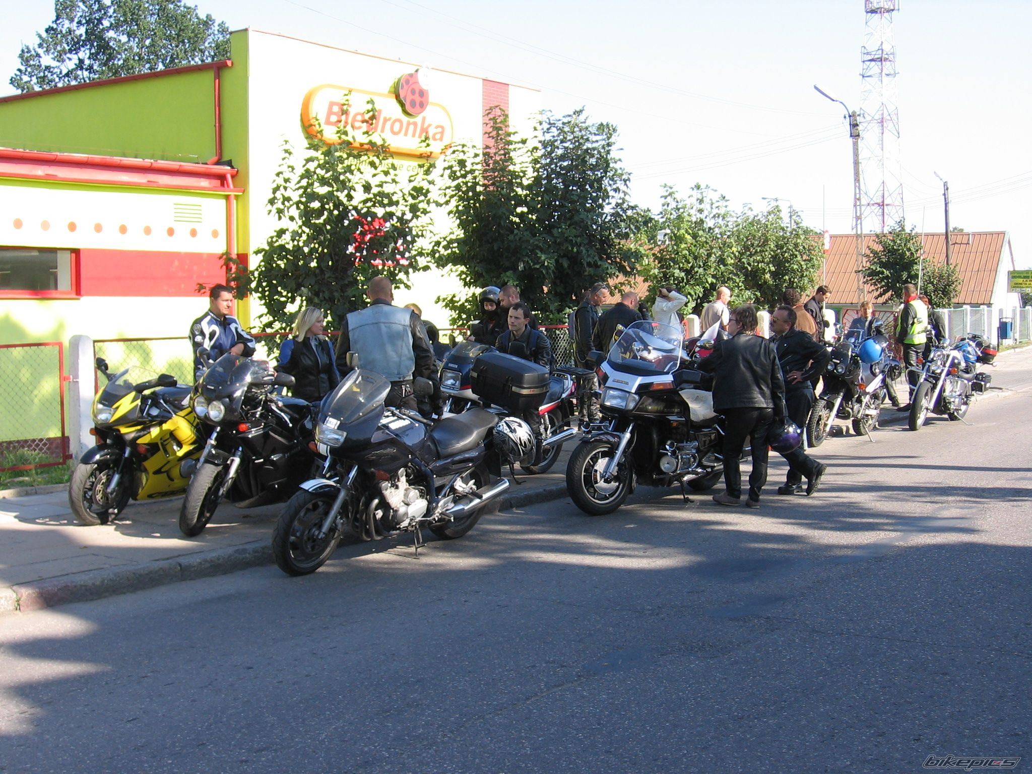 Photo 695993