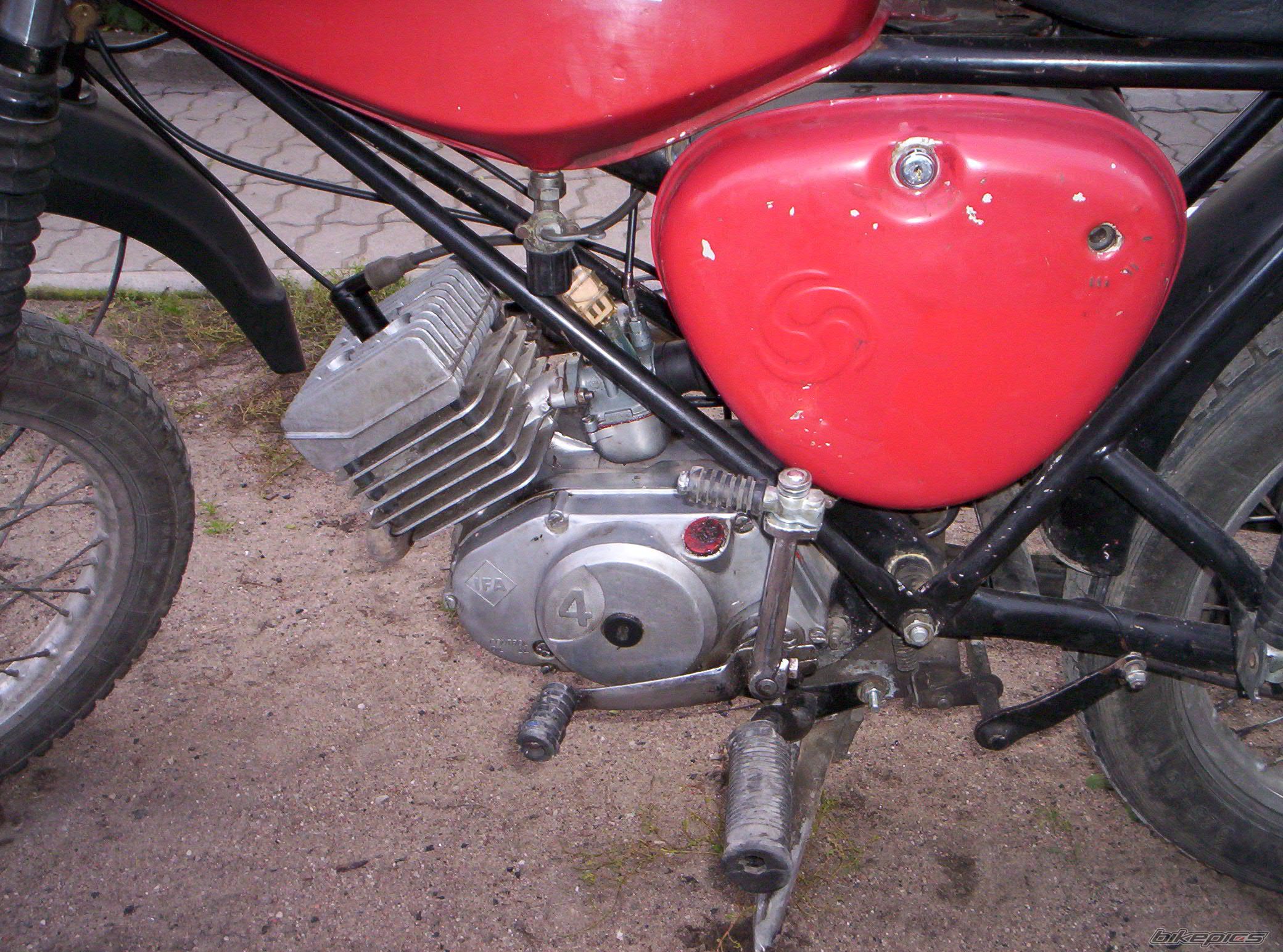 Bike Photo 696034
