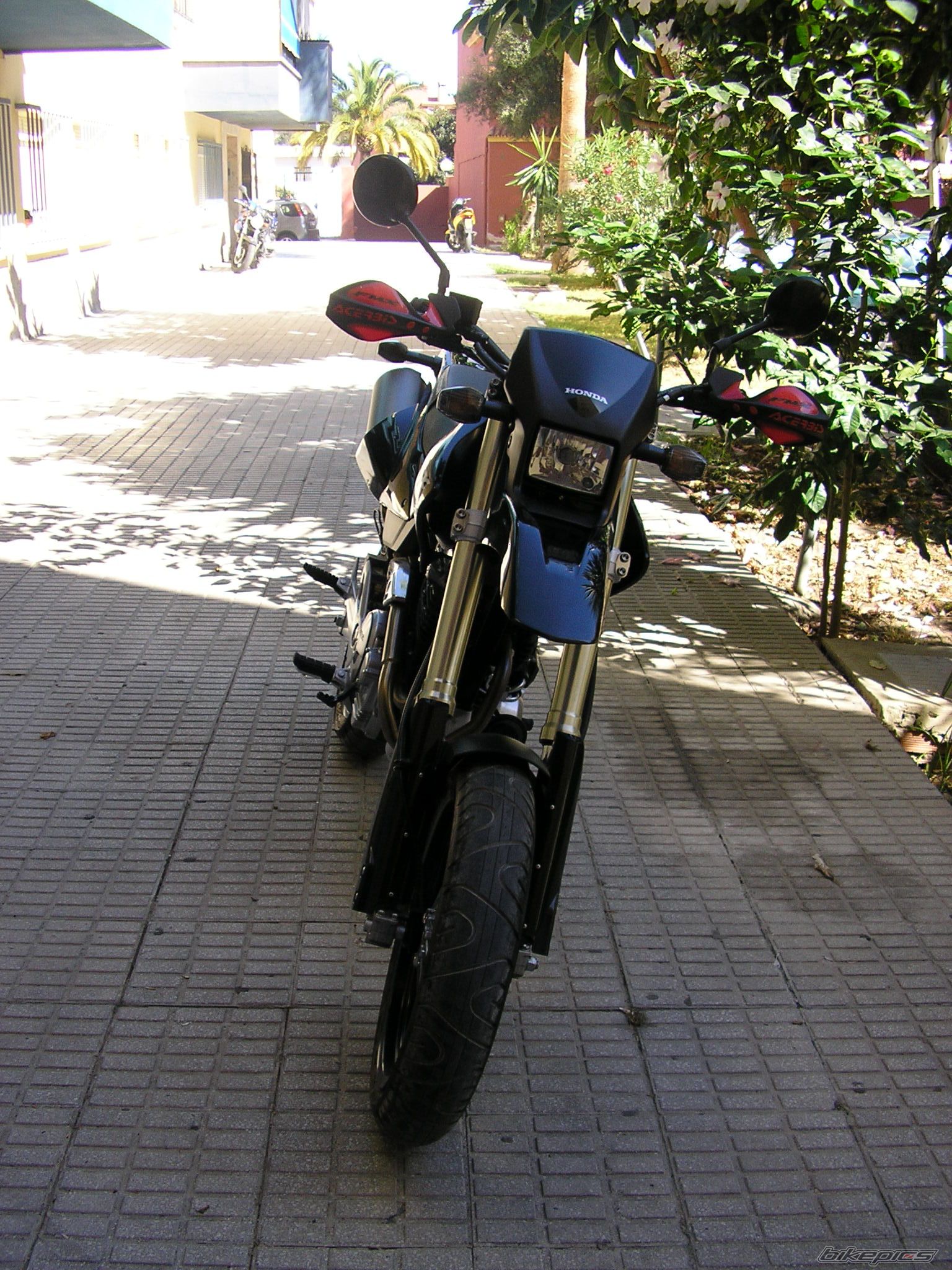 Photo 696203