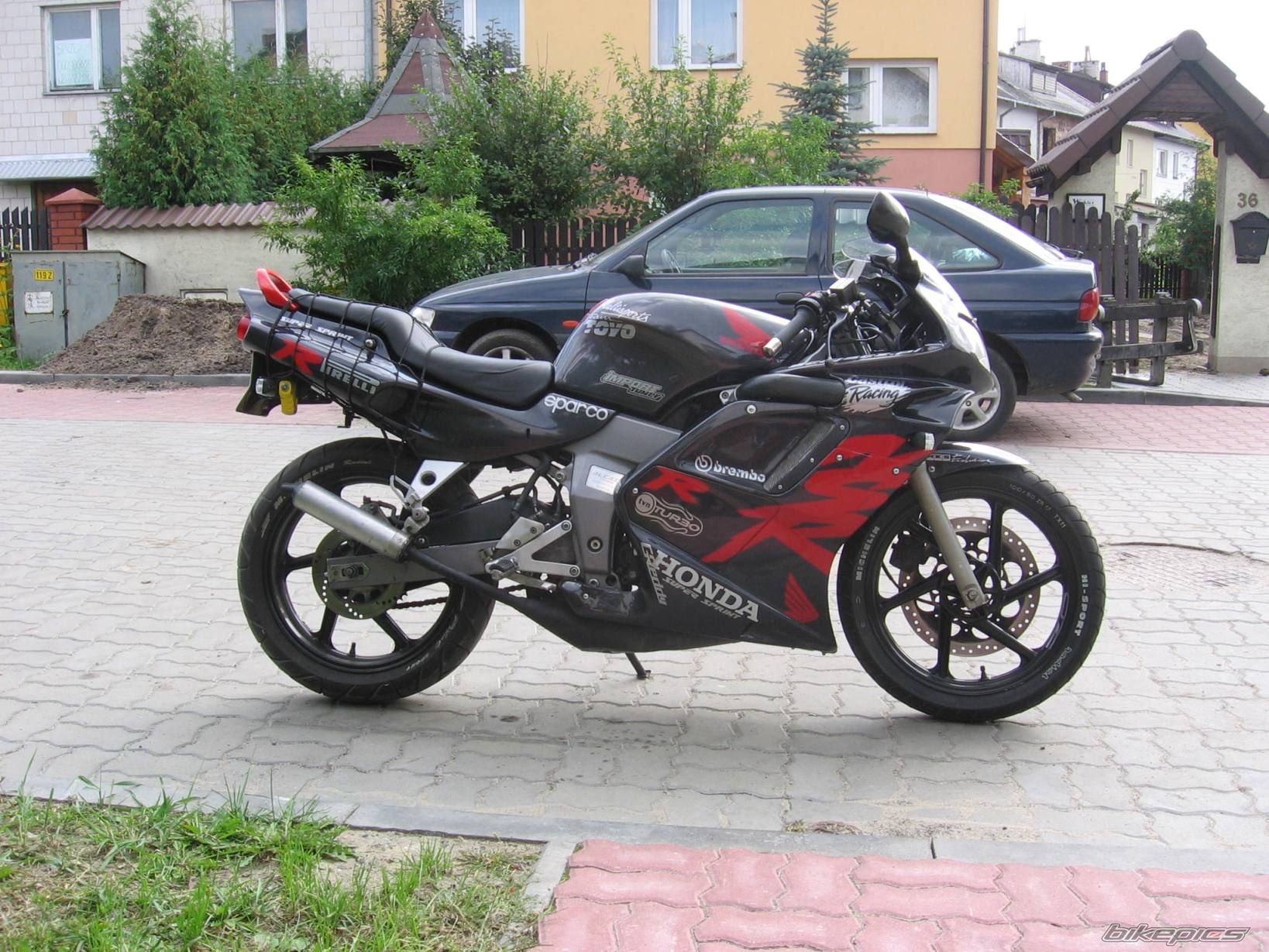 Bike Photo 696370