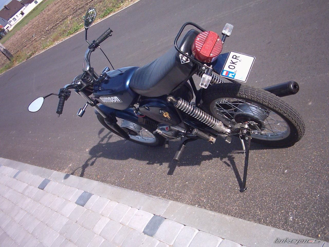 Photo 696444