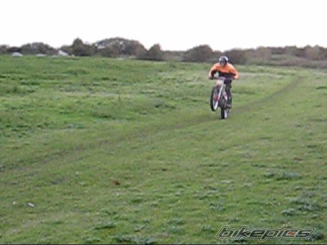 Photo 696510