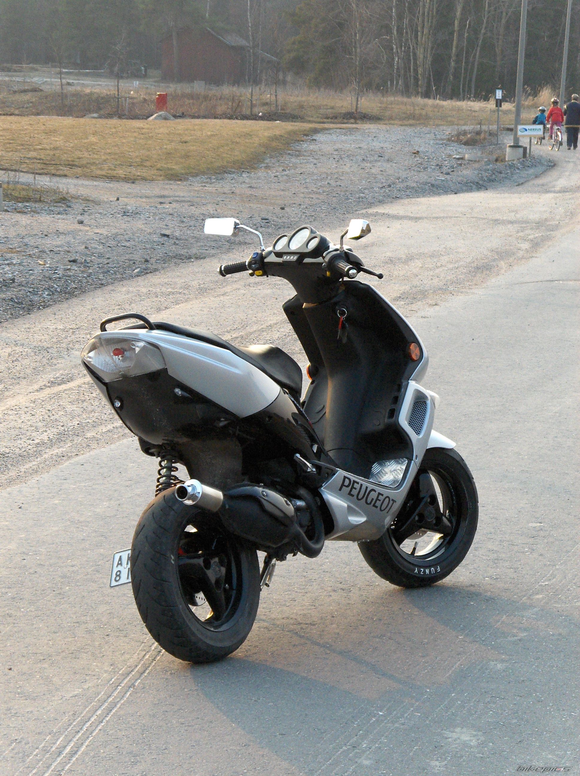 Photo 696720