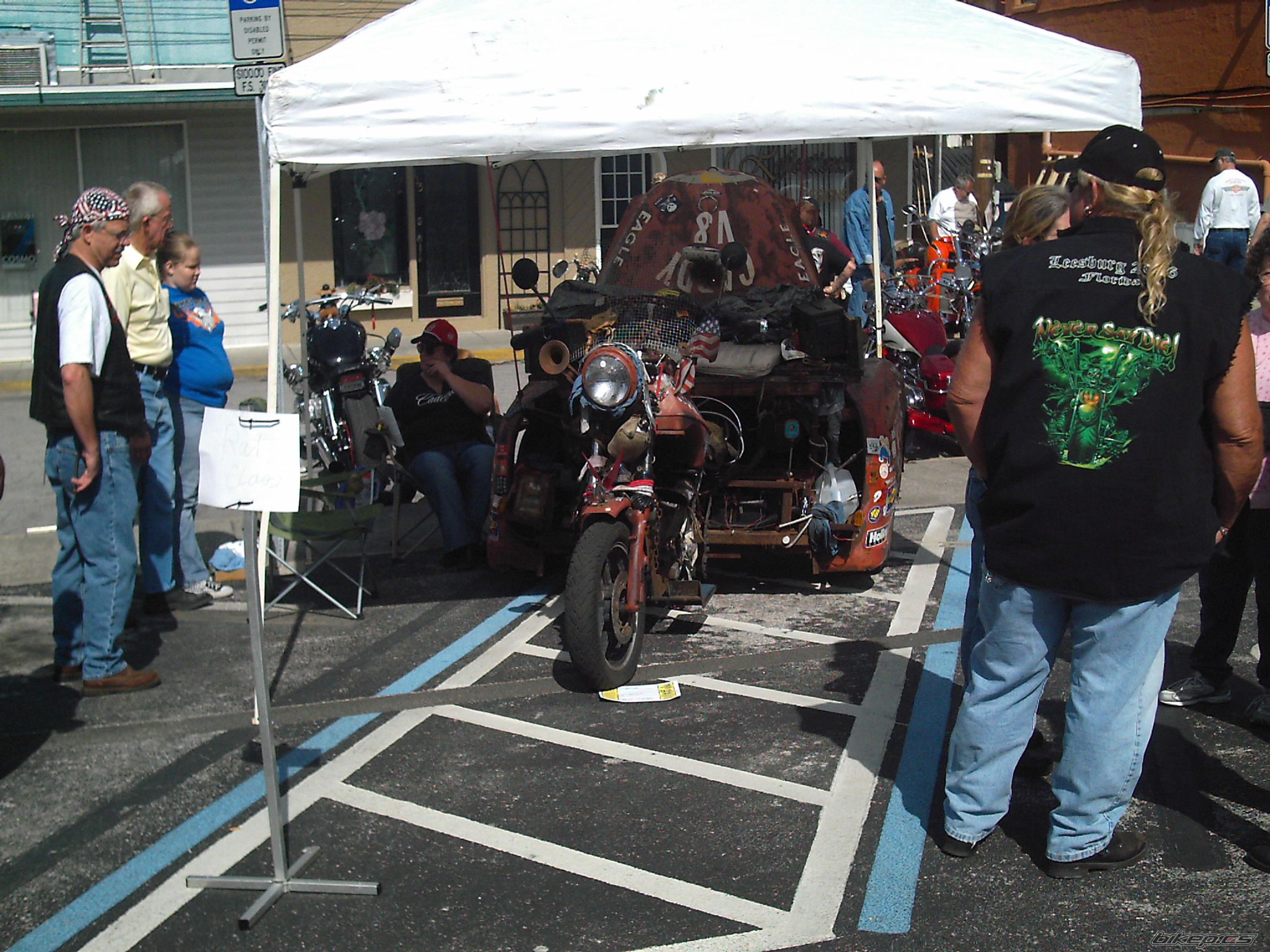 Photo 696835