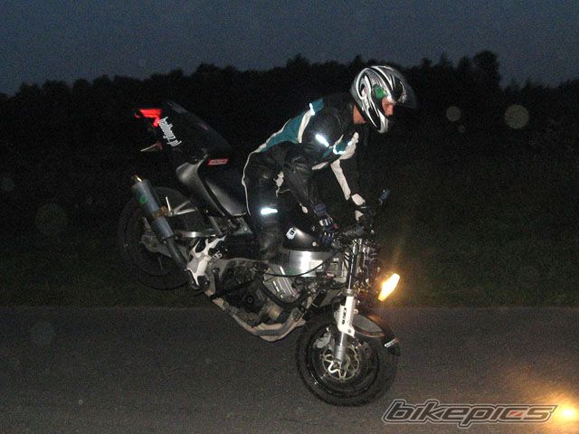 Photo 696877