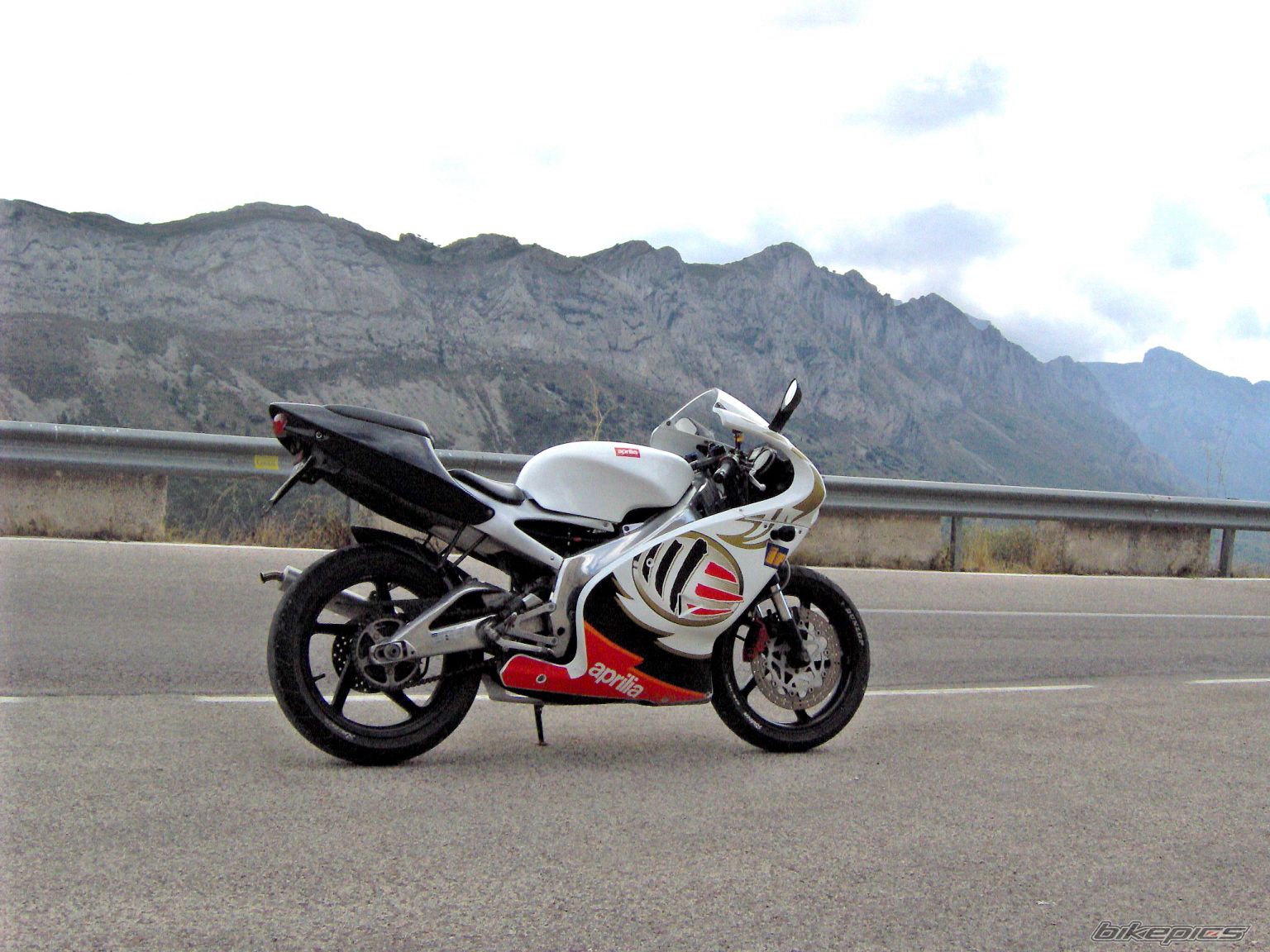 Bike Photo 697325