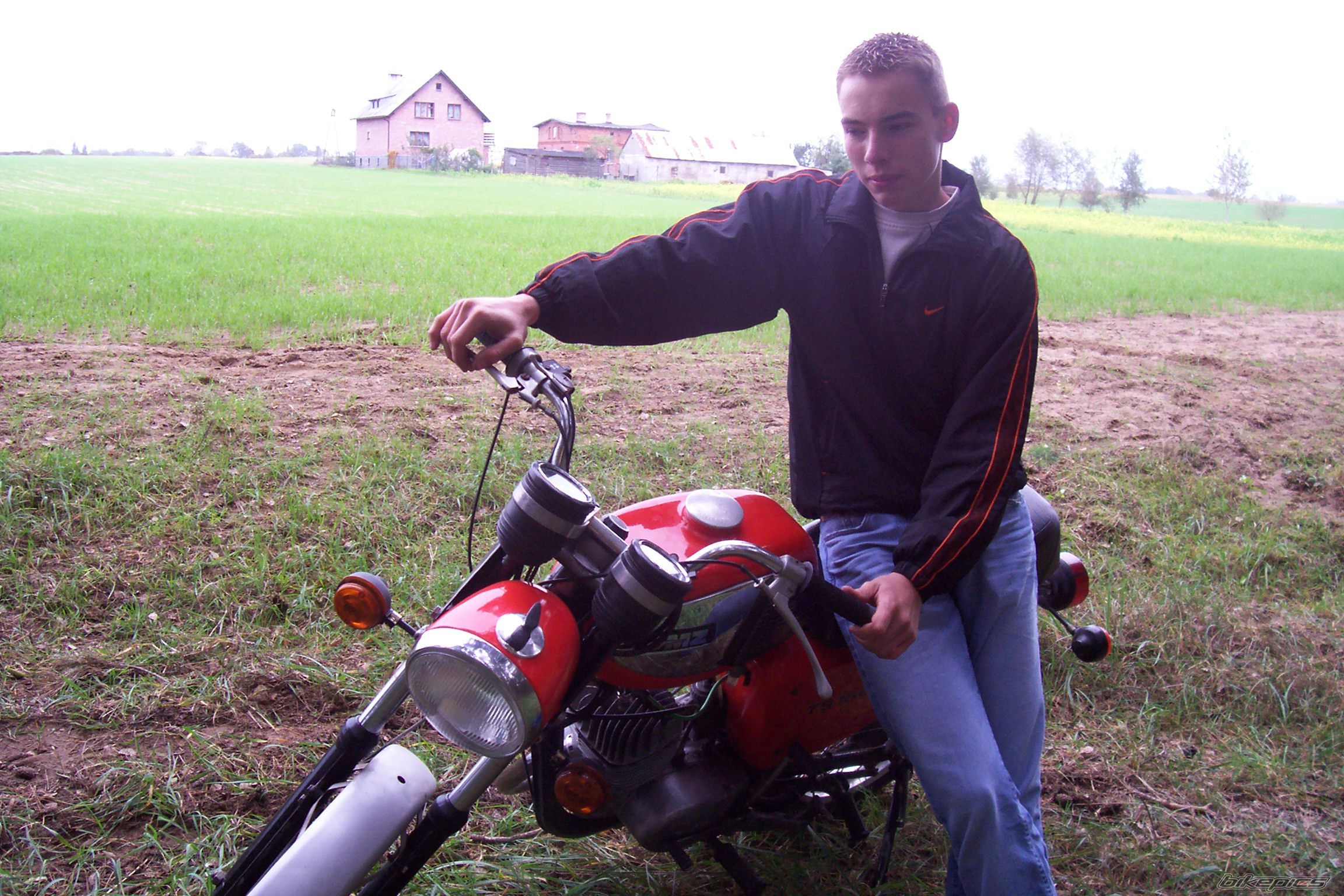 Bike Photo 697657