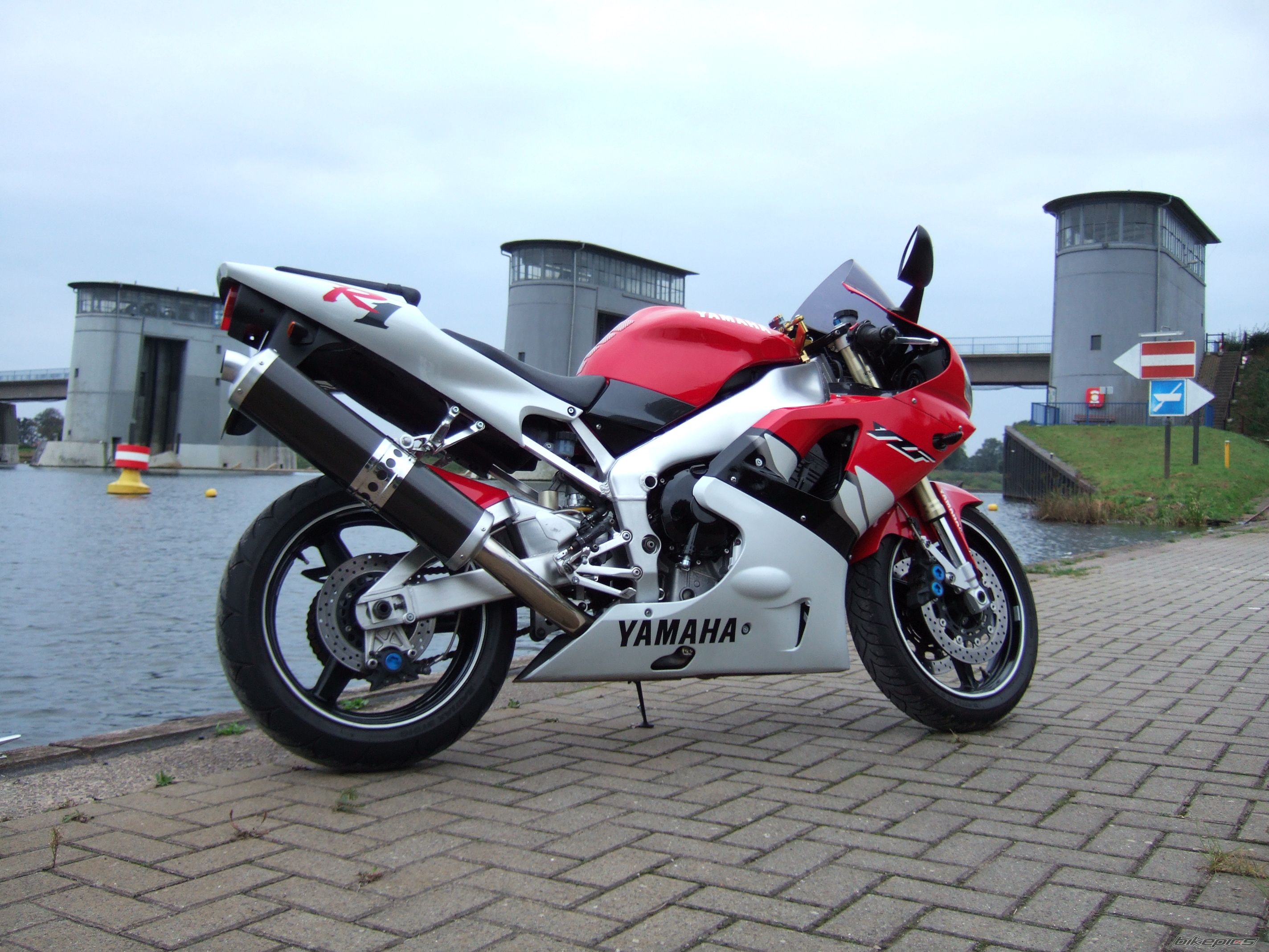Bike Photo 697666