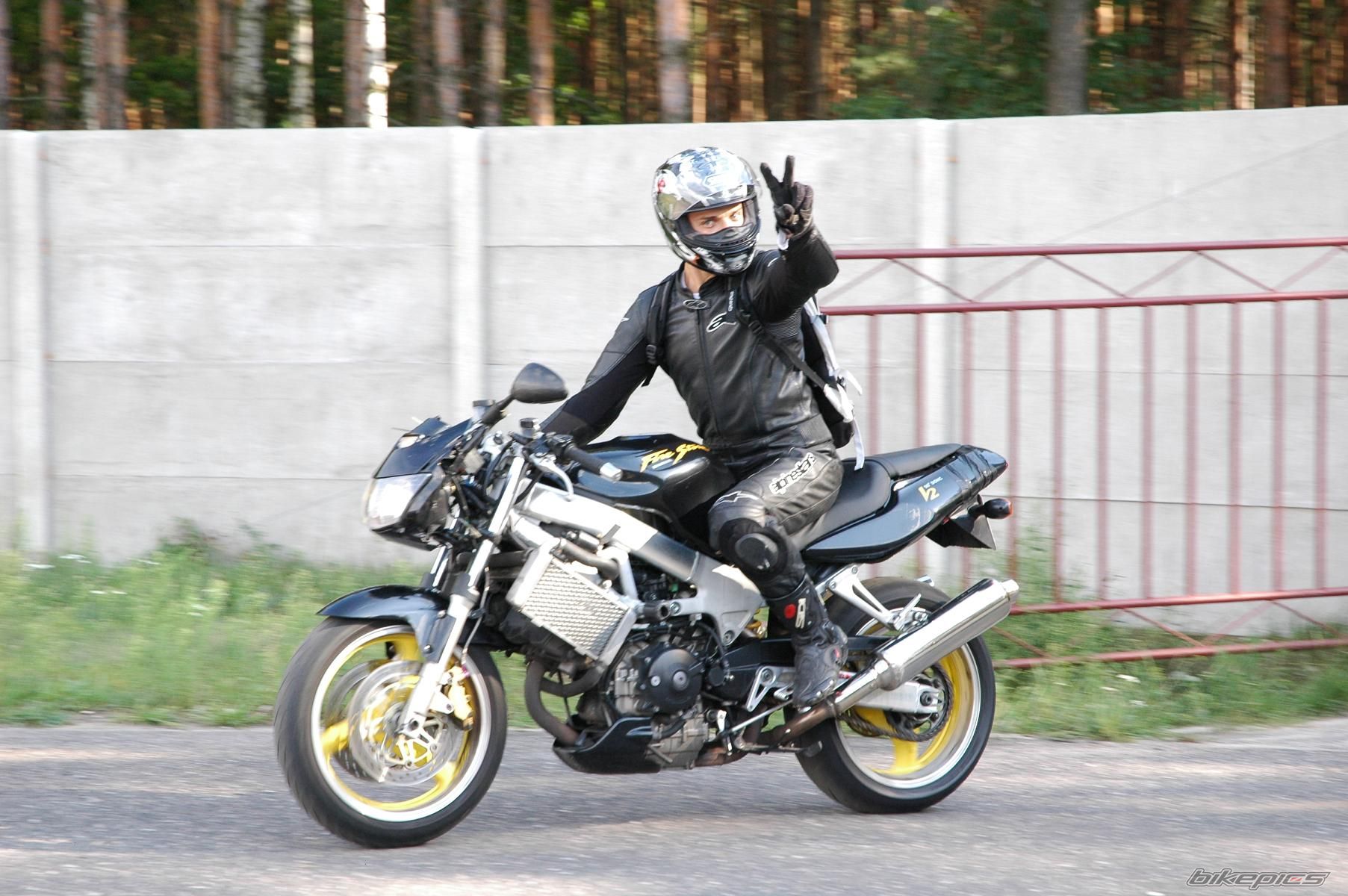 Photo 697692