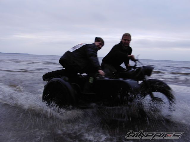 Bike Photo 697759