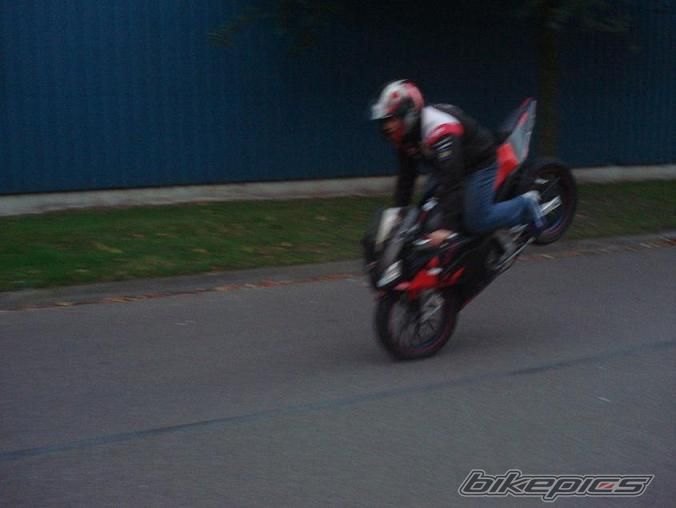 Photo 697815