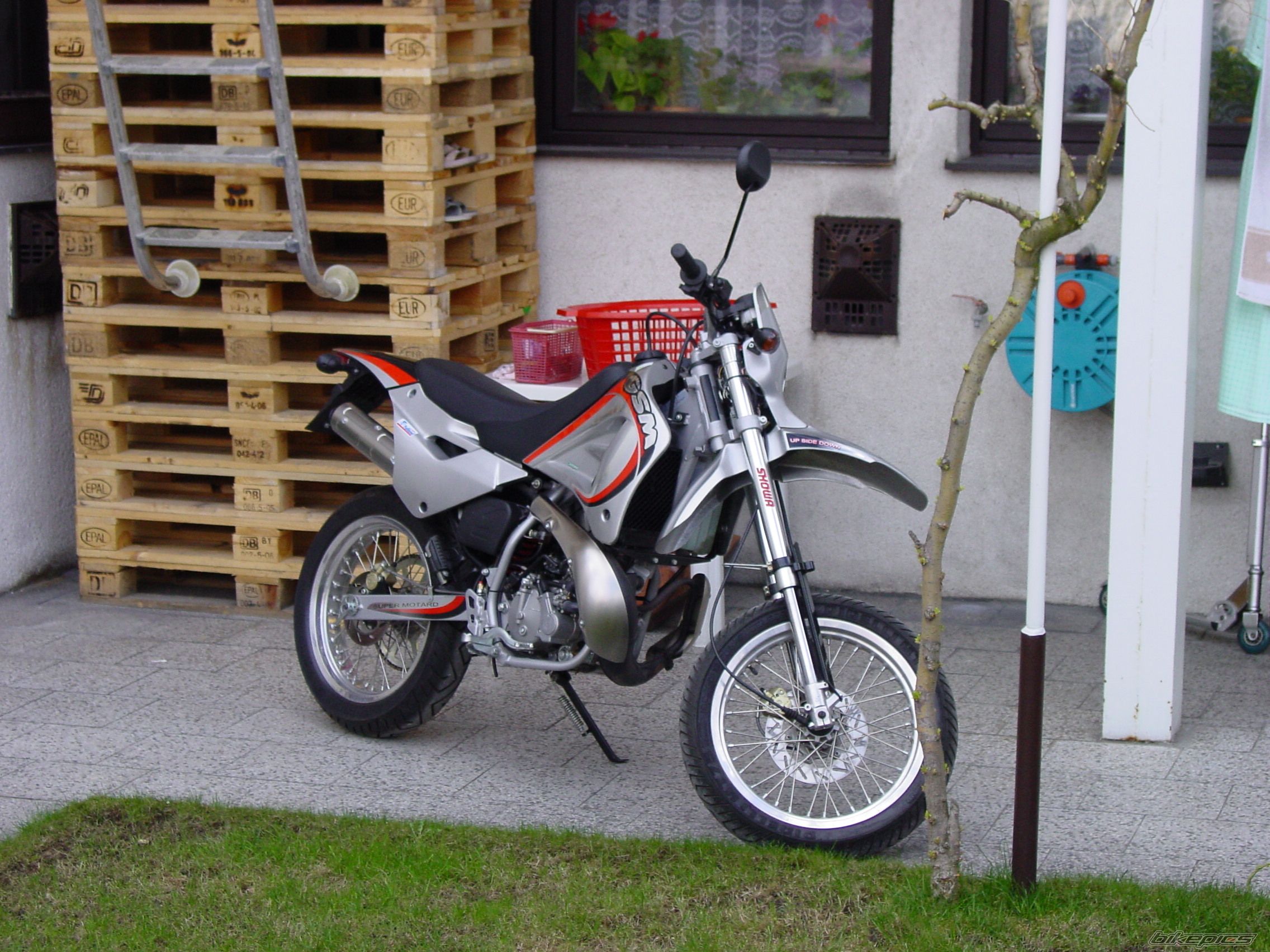 Photo 698360