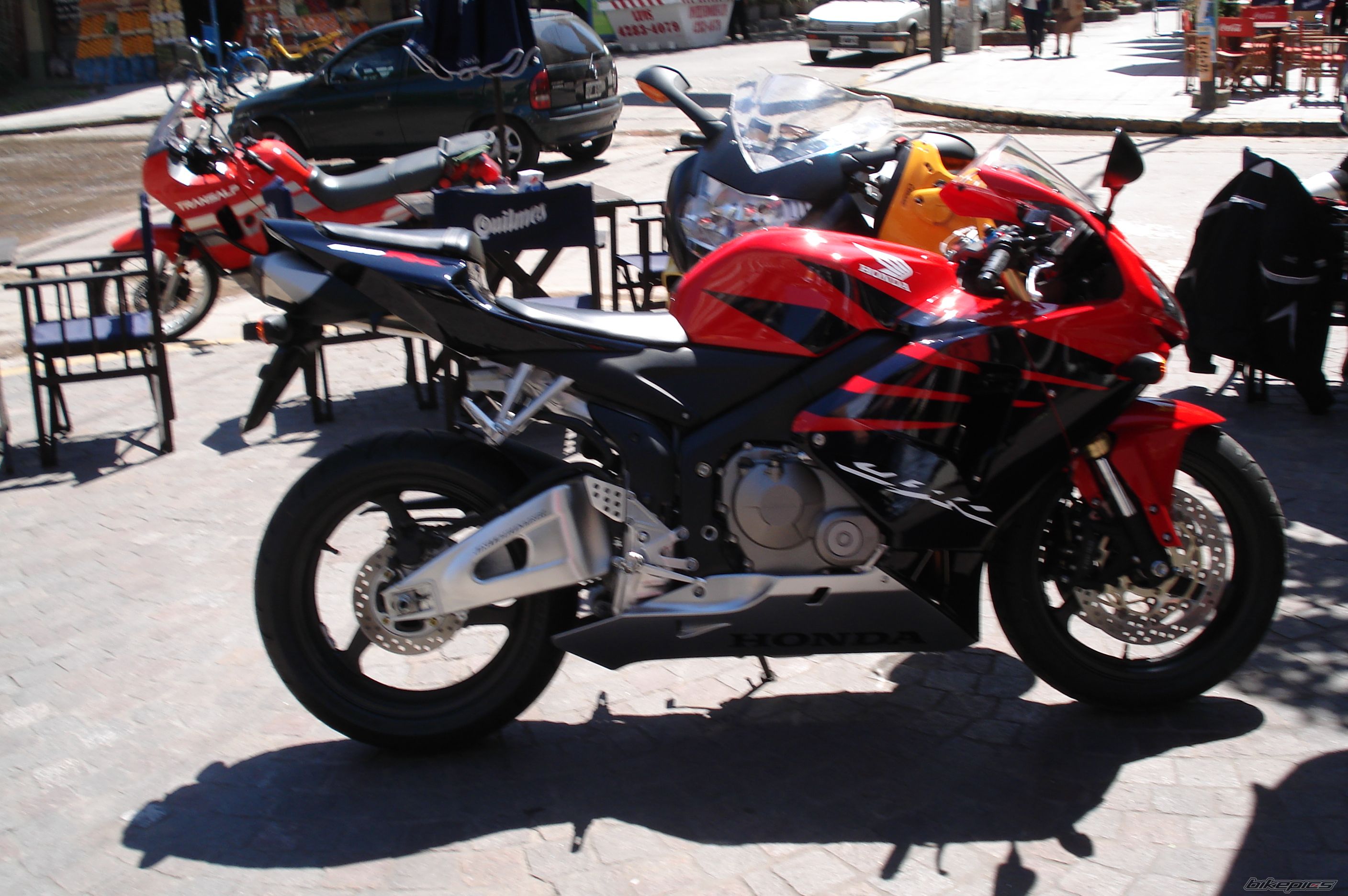 Photo 698621