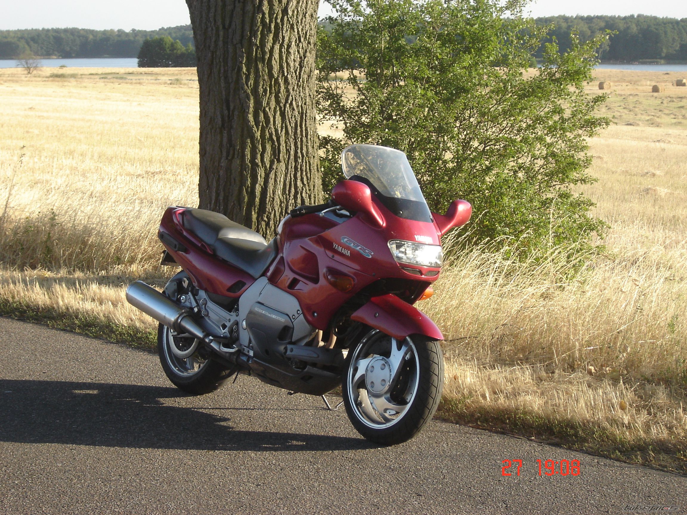 Photo 698694