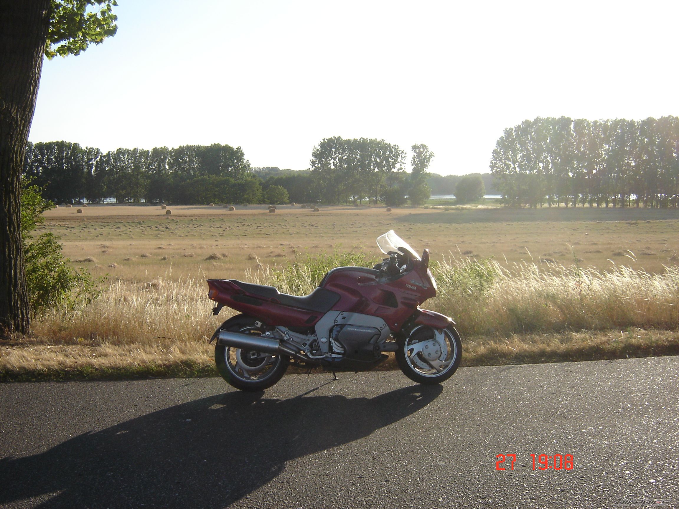 Photo 698729