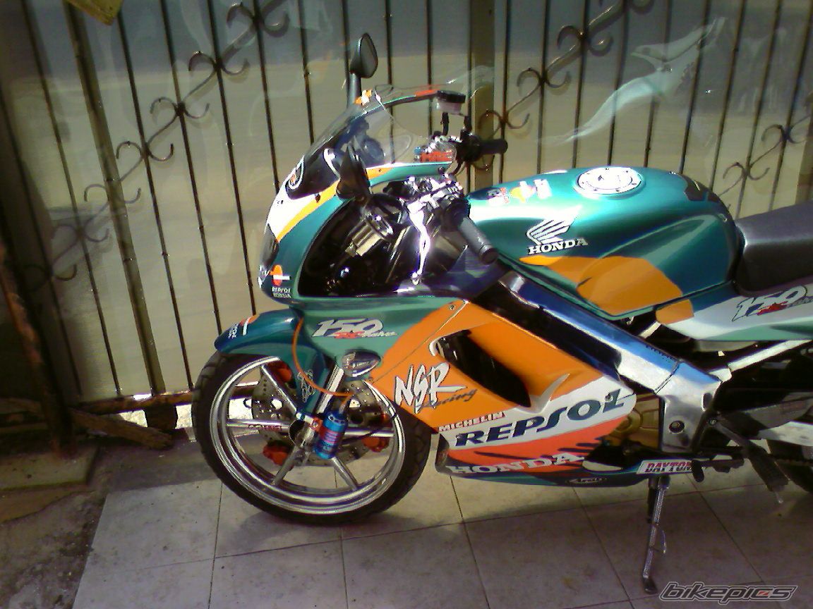 Photo 699197