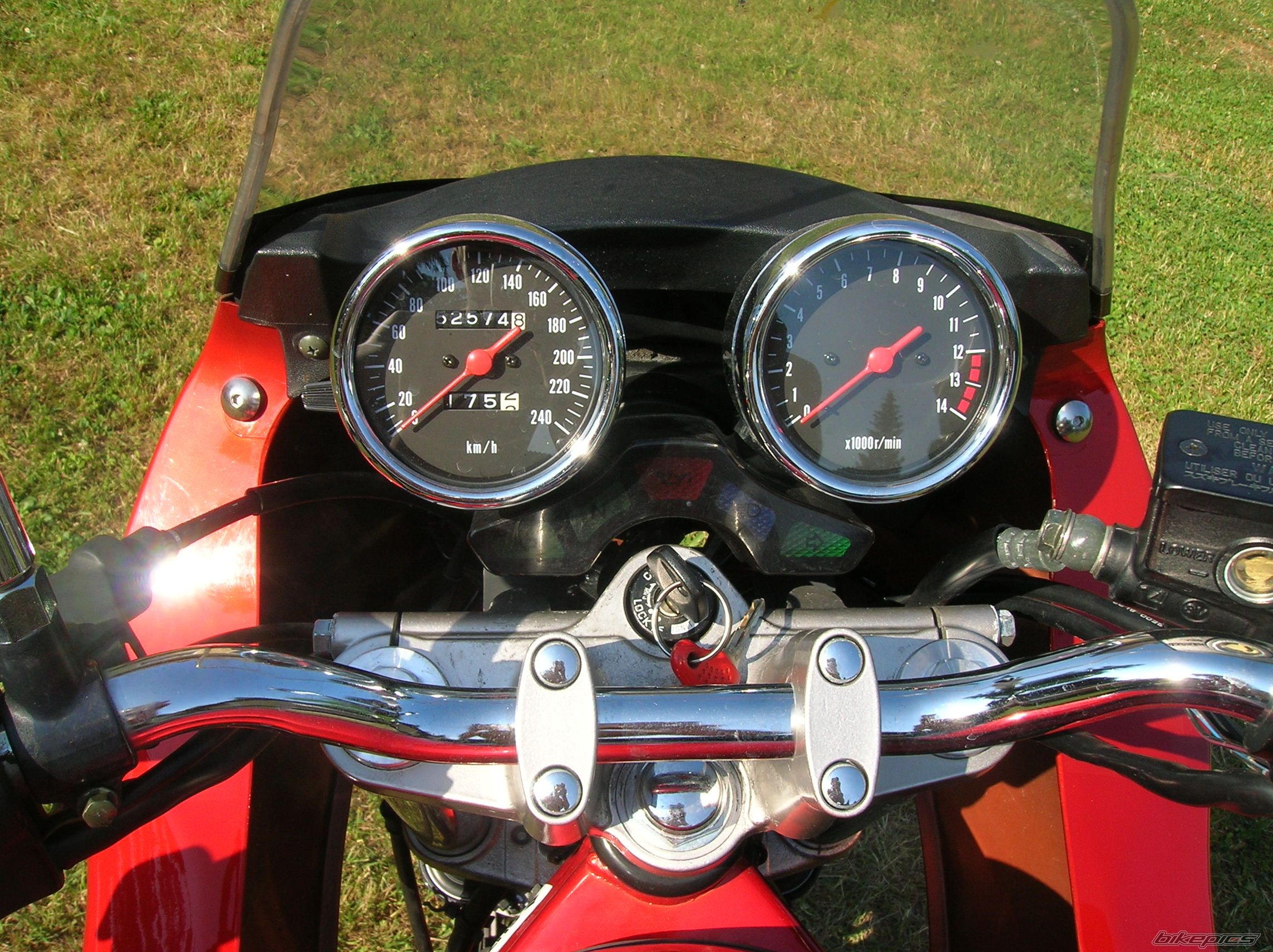 Bike Photo 700103