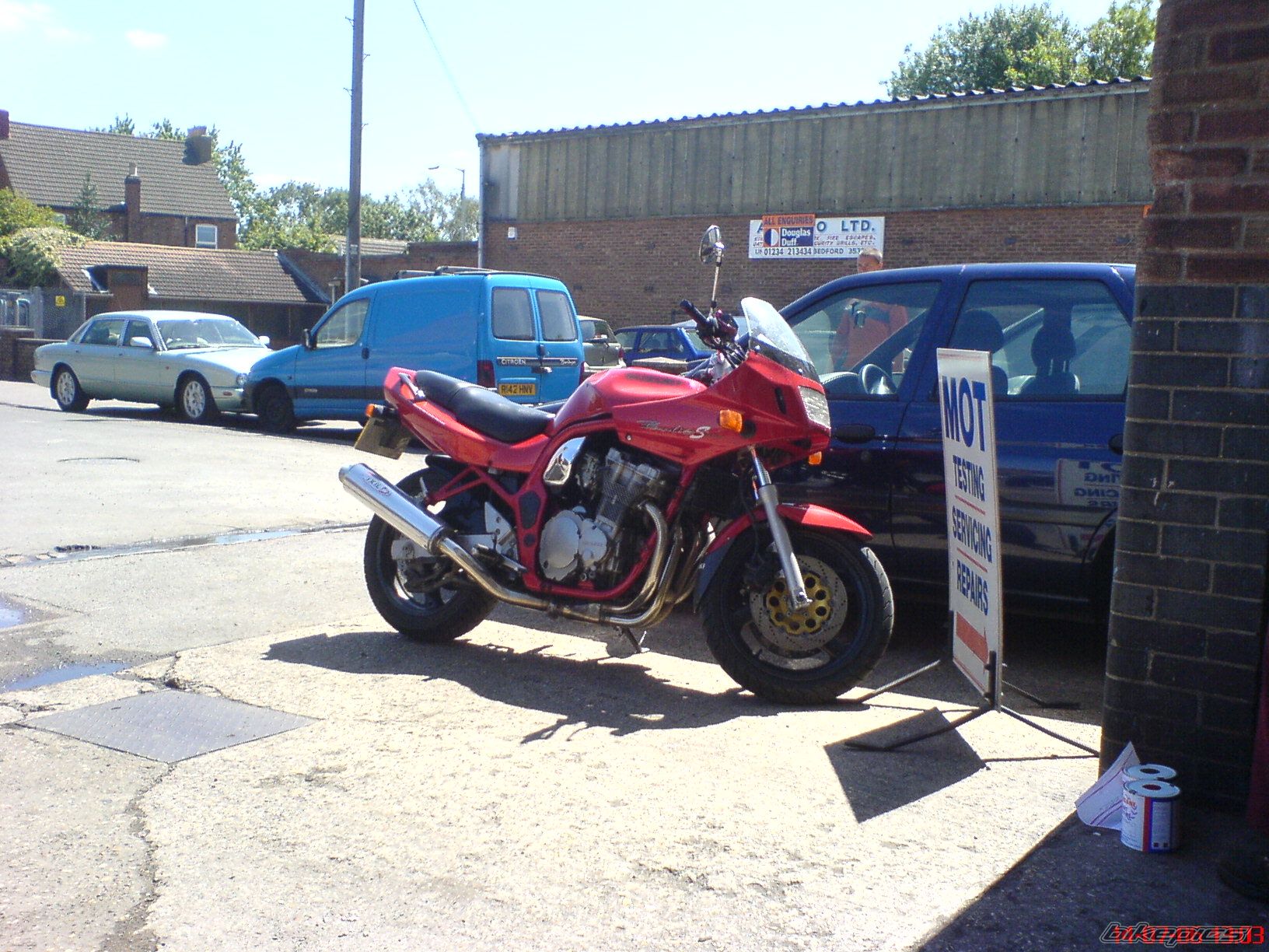 Photo 700352