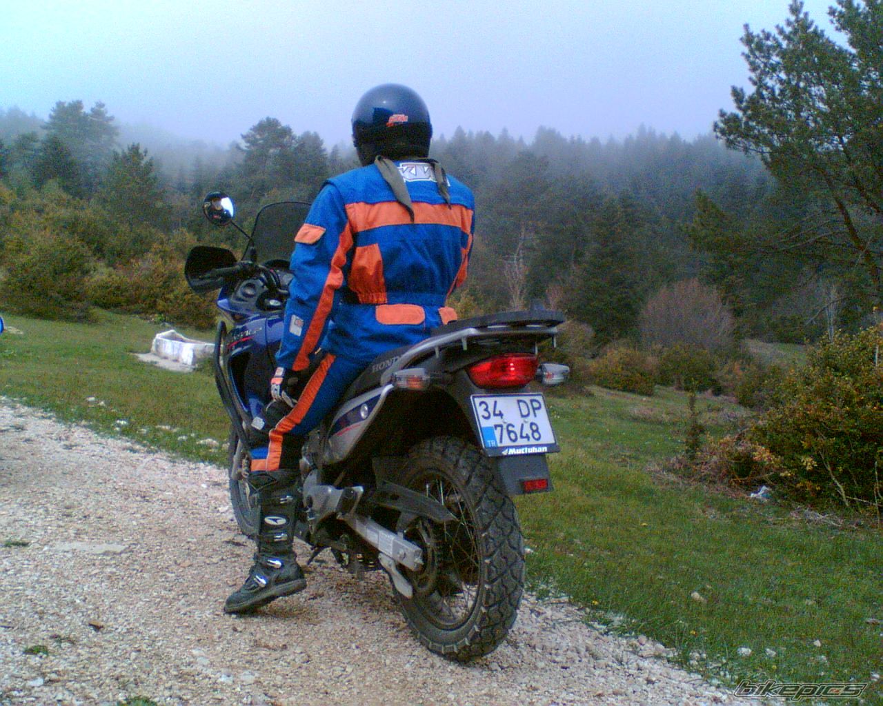 Photo 700935