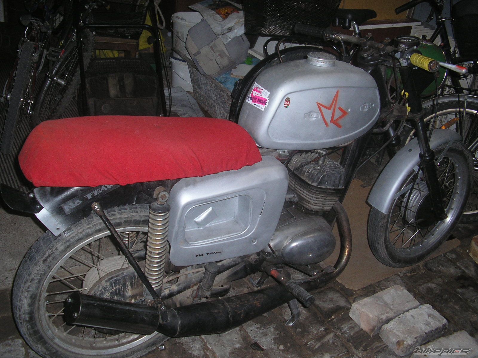 Bike Photo 700958