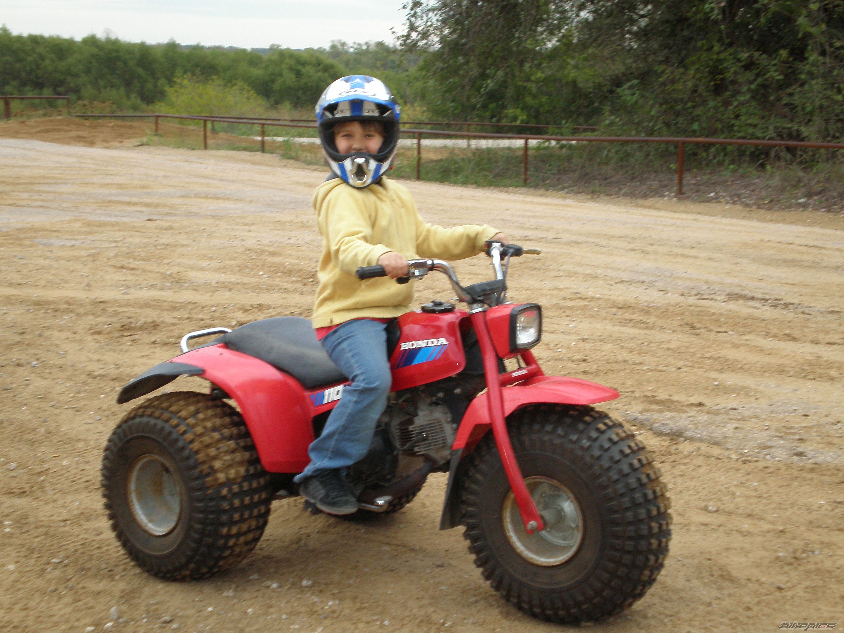Photo 702192