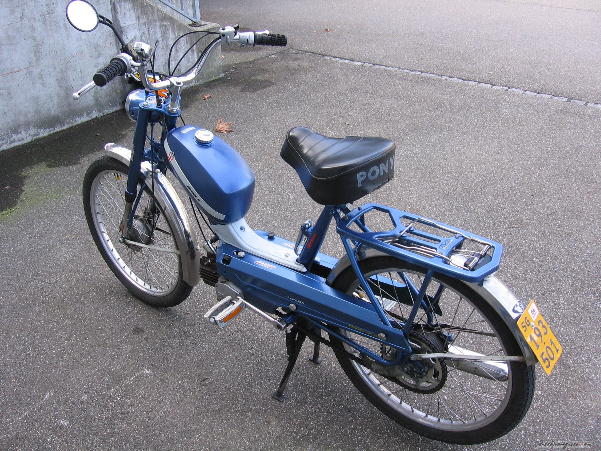 Photo 702745