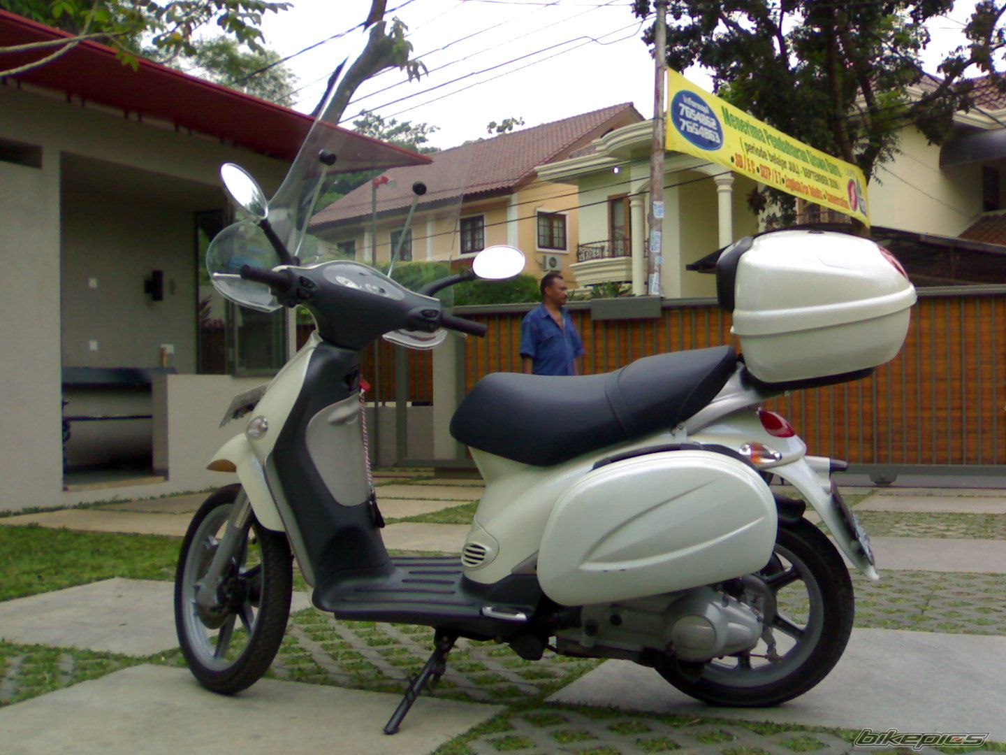 Bike Photo 703242
