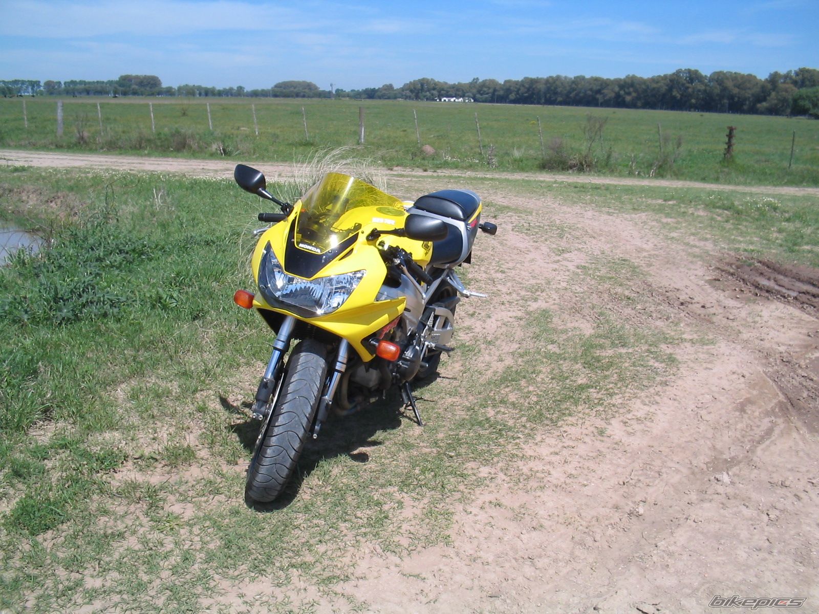 Bike Photo 703545