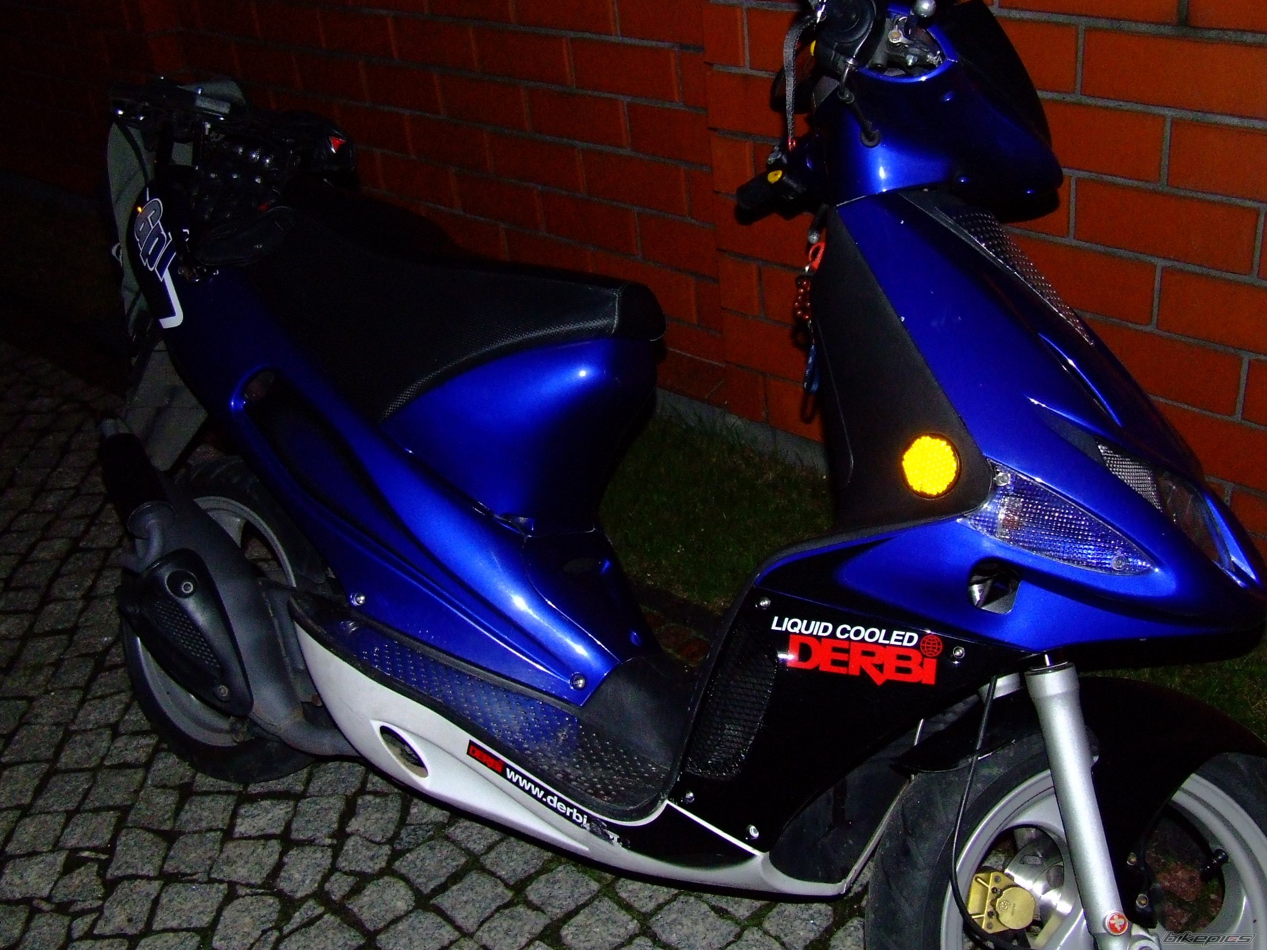 Photo 704338