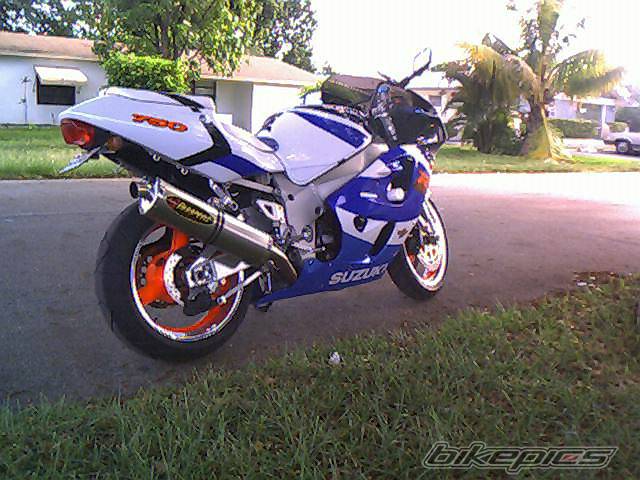 Photo 7050