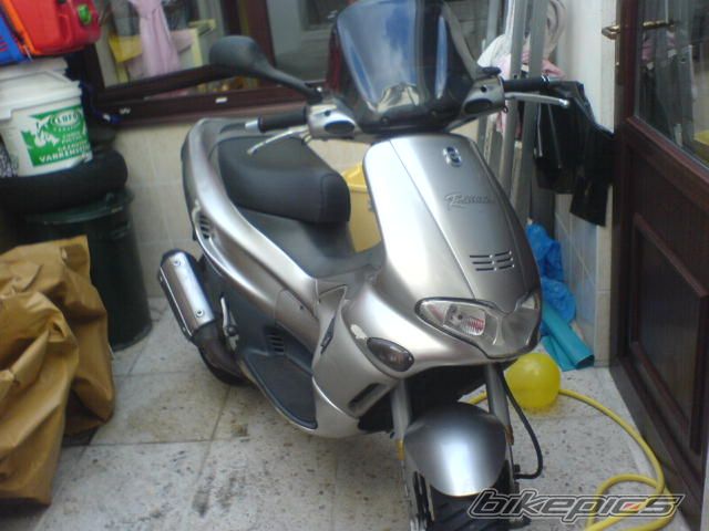 Photo 705032