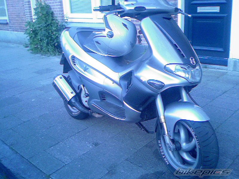 Photo 705033