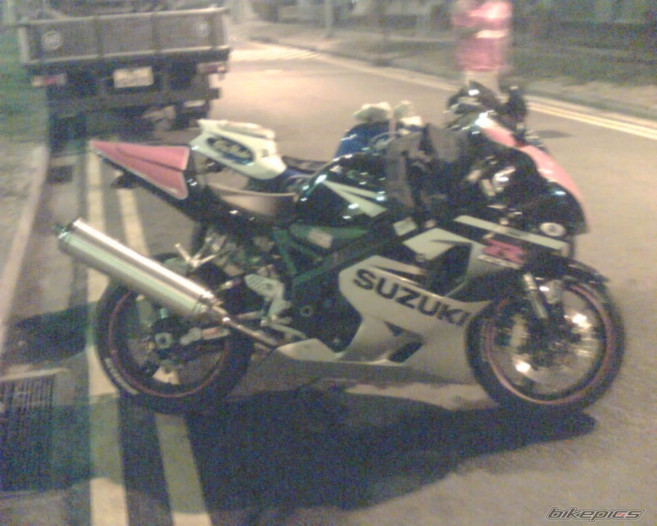 Photo 705440