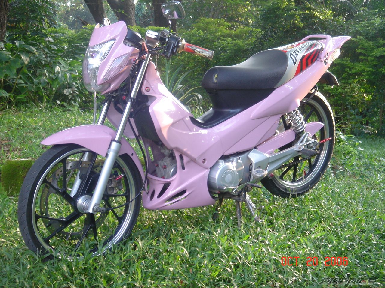 Photo 705793