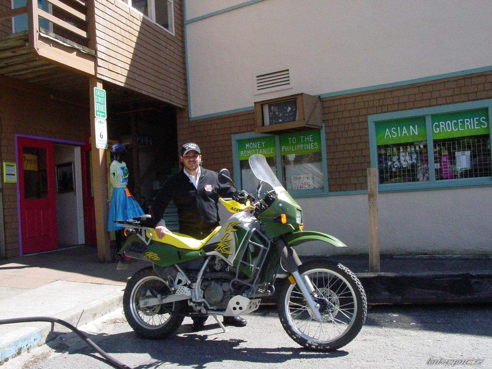 Bike Photo 710610