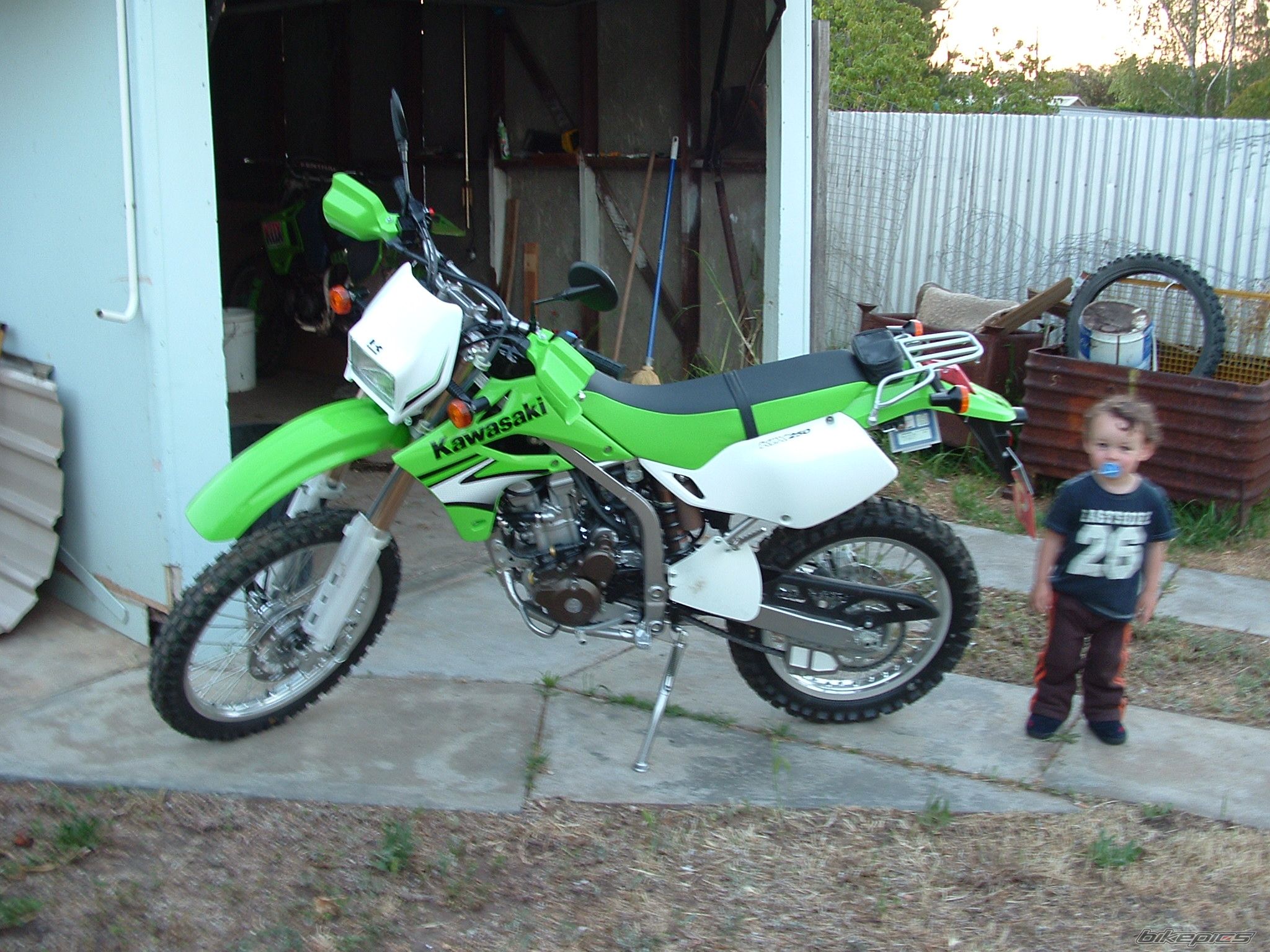 Photo 714937