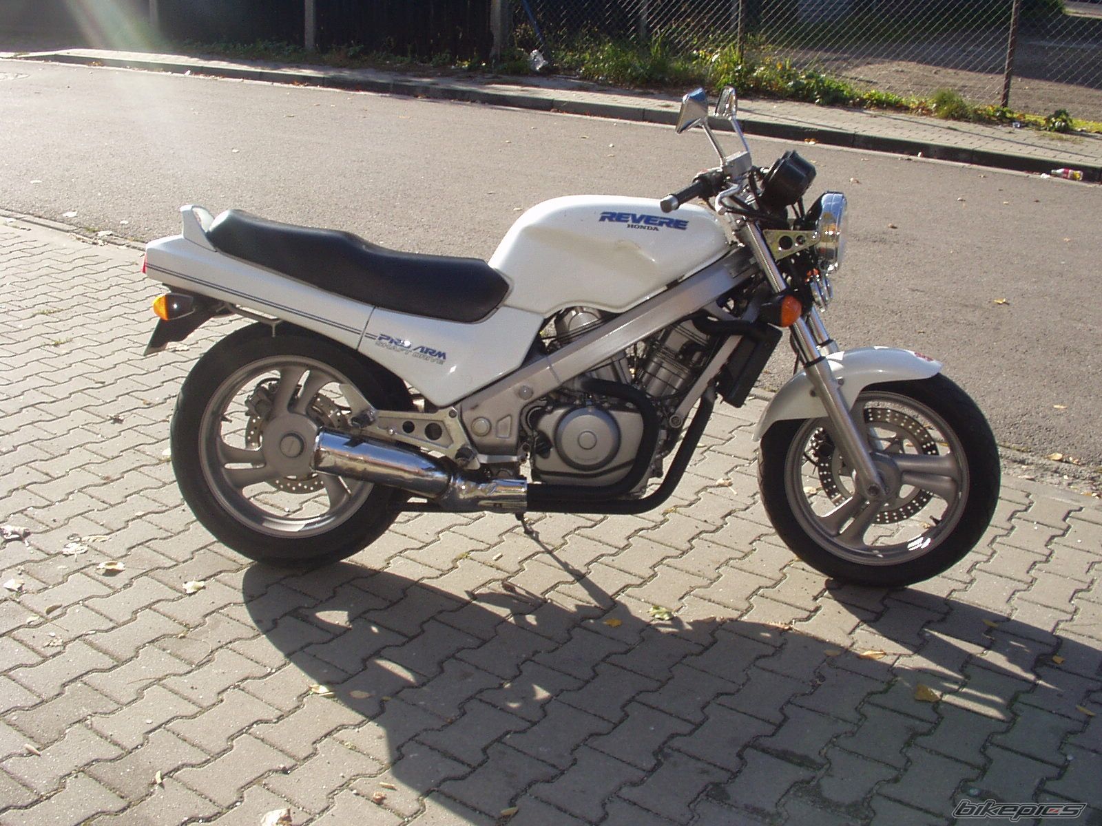 Photo 715917