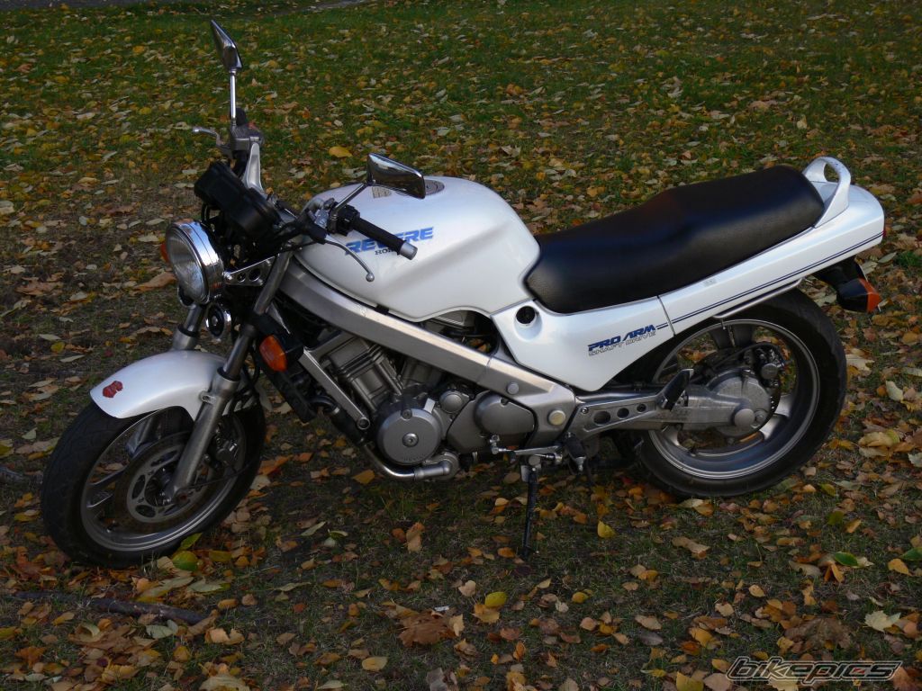 Photo 715930