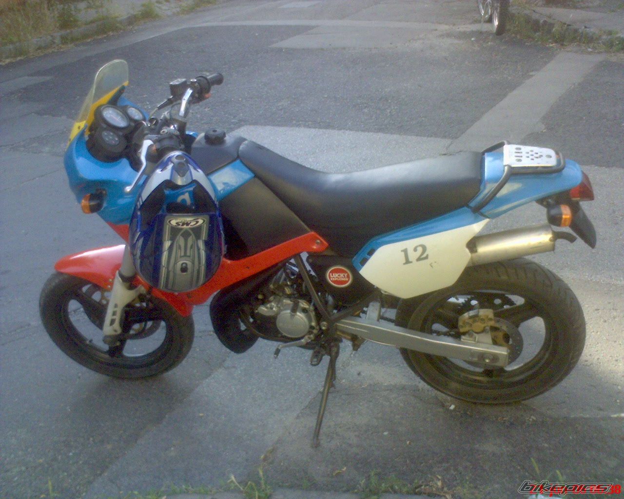Photo 716876