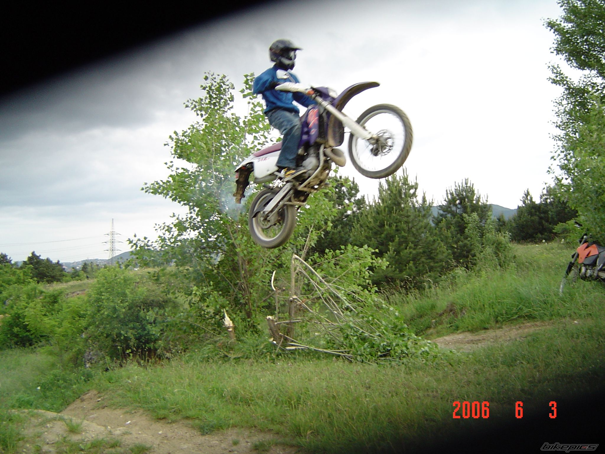 Photo 716896
